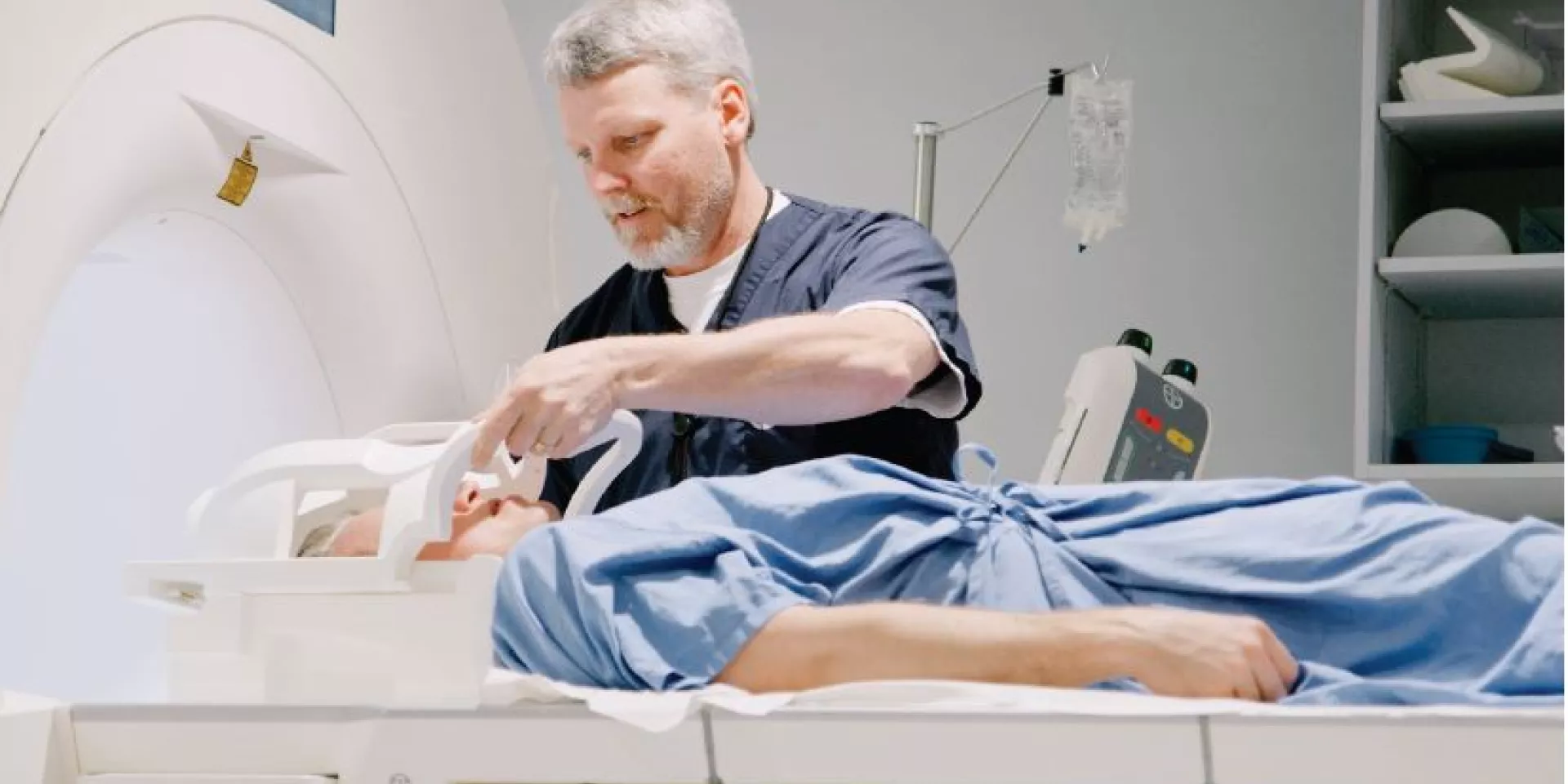 Senior MRI Technologist Tom Hocking Senior MRI Technologist Tom Hocking