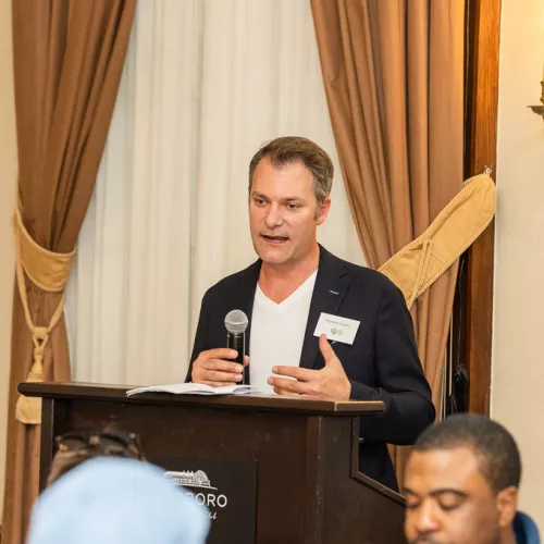 Stephen Giamos shares remarks during dinner Stephen Giamos shares remarks during dinner