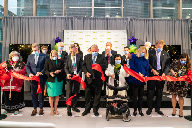 Ceremonial ribbon cutting at the Ken and Marilyn Thomson Patient Care Centre, with honoured guests such as Premier Doug Ford, Mayor John Tory and transformative donors Peter and Diana Thomson.
