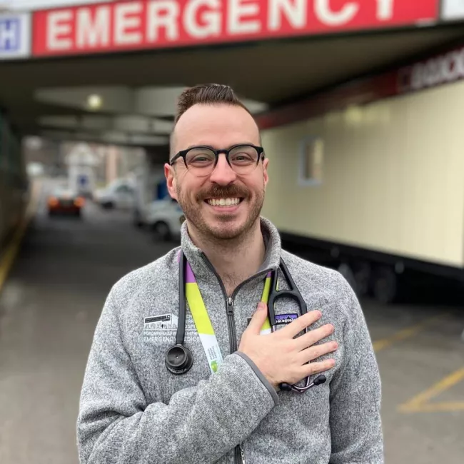 Dr. Jefferson Hayre Dr. Jefferson Hayre